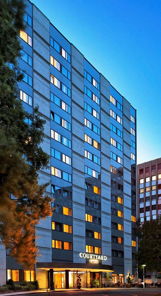 Courtyard By Marriott Duesseldorf Seestern Zewnętrze zdjęcie