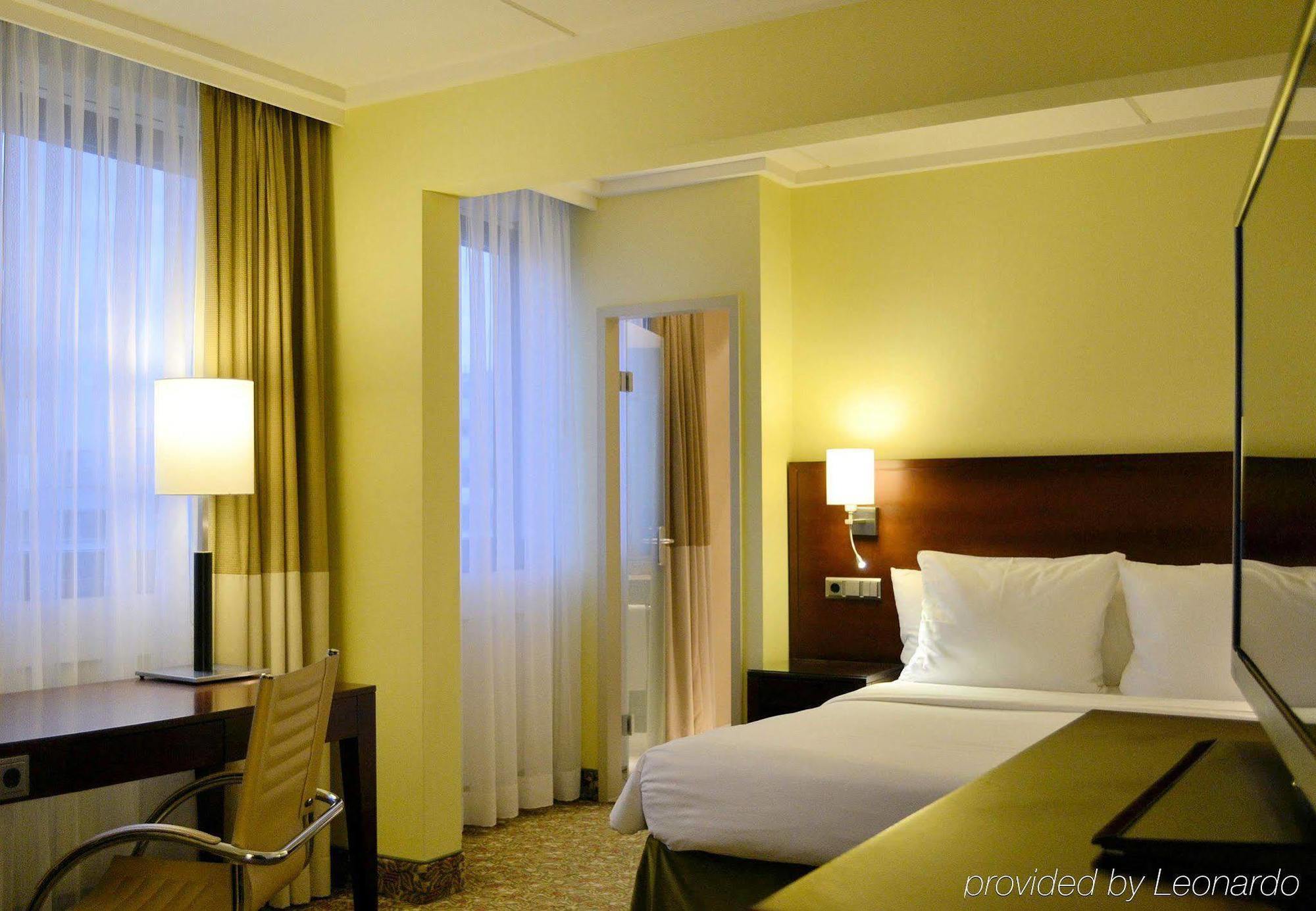 Courtyard By Marriott Duesseldorf Seestern Zewnętrze zdjęcie